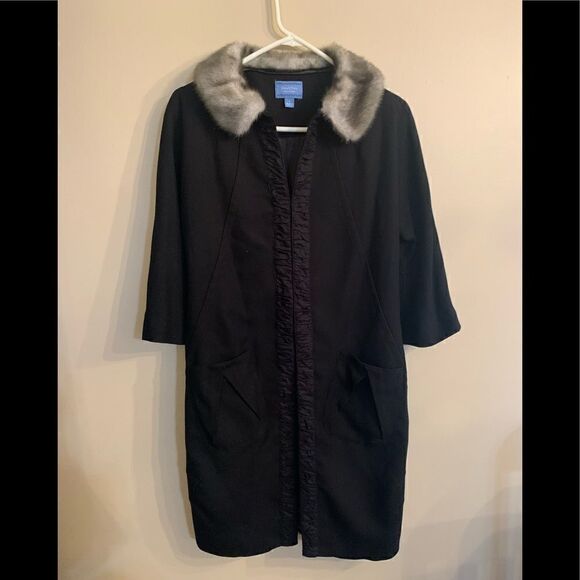 Ladies dress coat, size S.  Inv 1479 - Picture 1 of 3